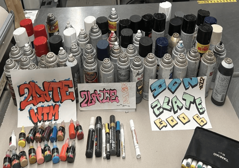 9005725-thumbnail.jpg