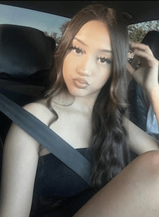 8929117-thumbnail.jpg